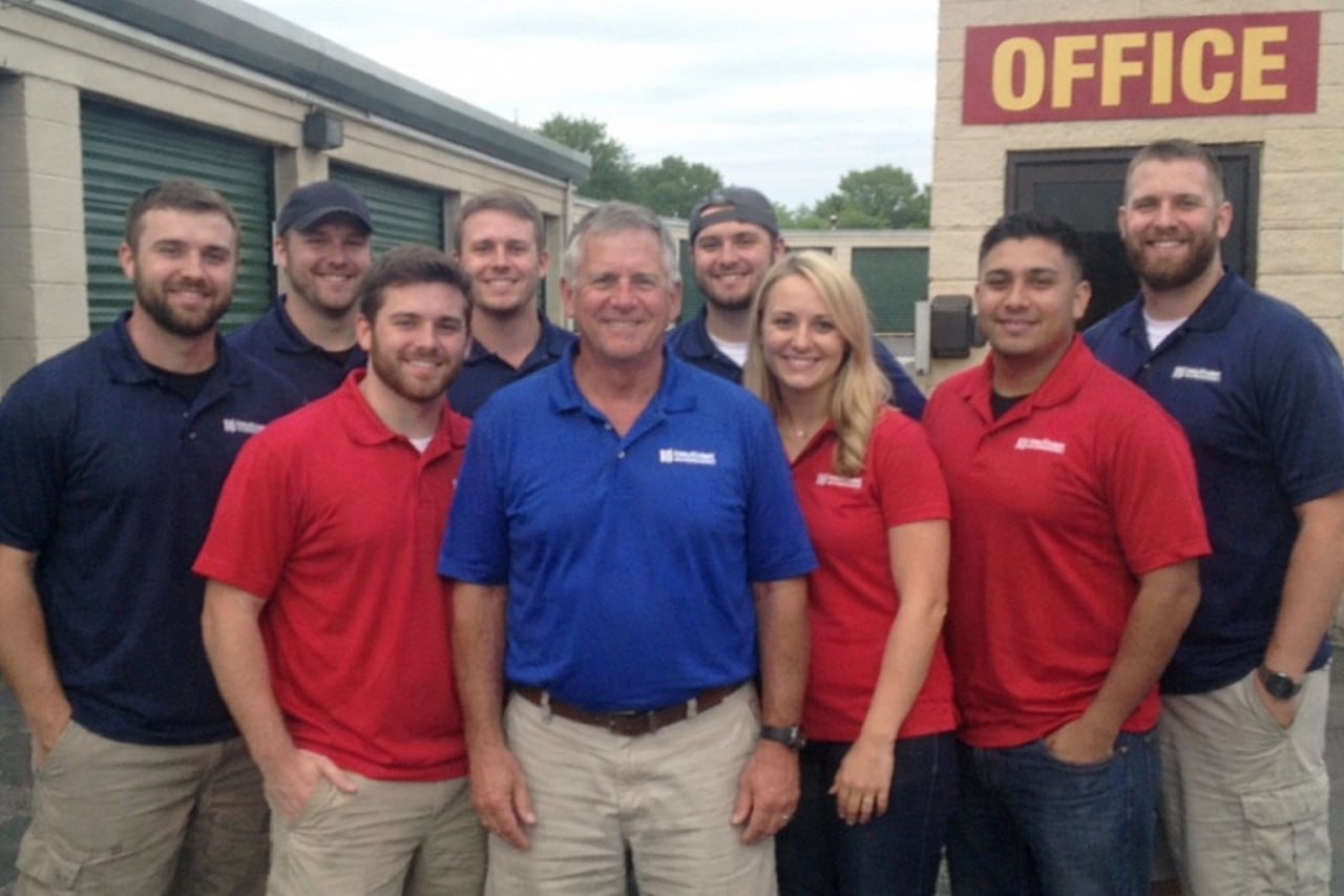 Water damage restoration professionals in Eugene, OR